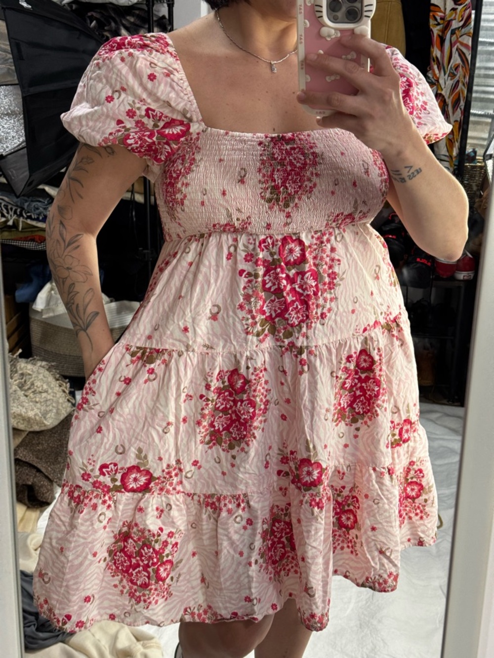 ARIAT Pink Floral Smocked-Sleeve Dress size M